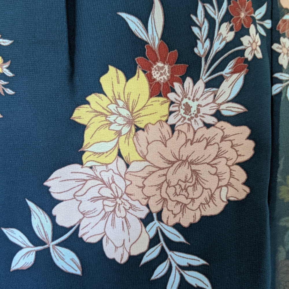 Halter Dress, size Small - Picture 8 of 9